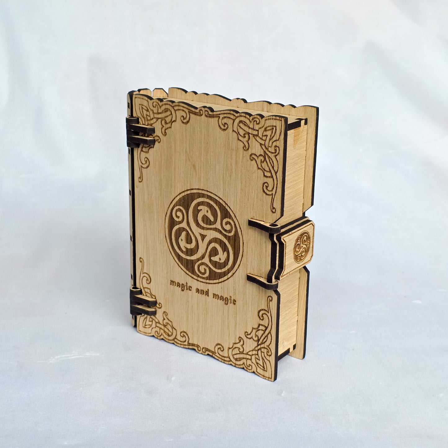 Magic & Magic Storage Box